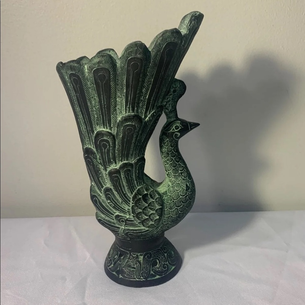 VINTAGE Chinese Peacock Vessel.